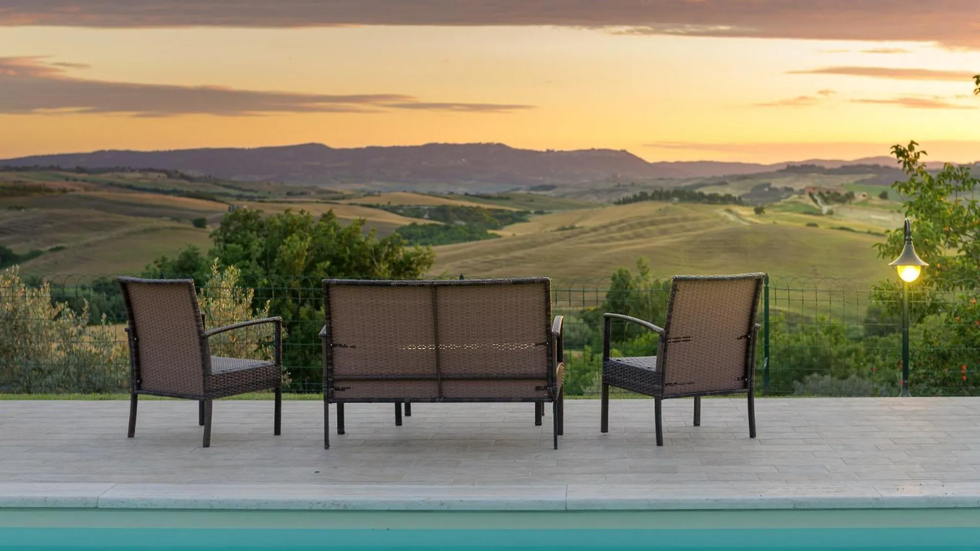 Agriturismo La Fonte Pienza 0*,